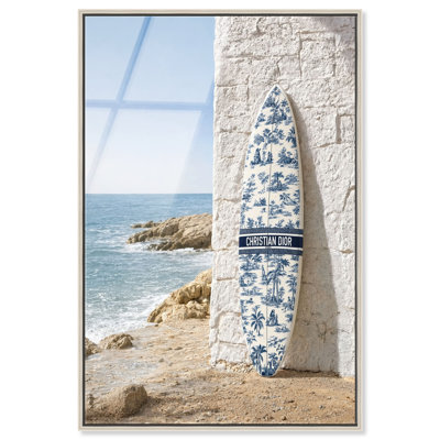 Décoration murale pour salon « Surf on Beach II » par Notoriart, impression acrylique encadrée, cadre argenté, 20 x 30