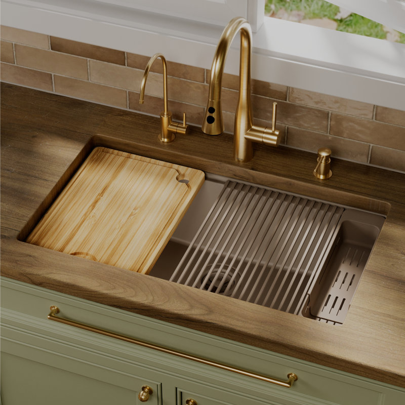 Ensemble d'évier de cuisine à simple cuve en quartz encastrable 32 po Karran, Béton mat