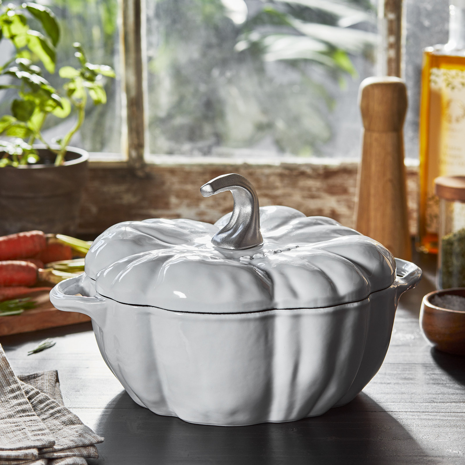 Enameled Cast Iron Pumpkin Cocotte, White