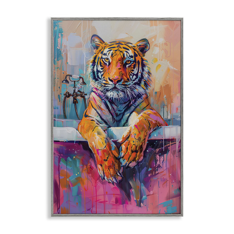 «Bathing Tiger in Bright Tub», estampe numérique, design par LSR Design Studio, Estampe numérique Farmhouse