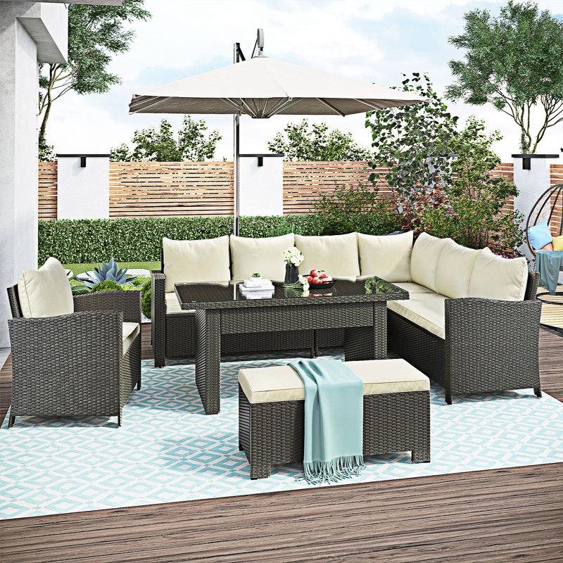 Ensemble de salle à manger rectangulaire pour 8 personnes de 55 po avec coussins Endsley, Beige
