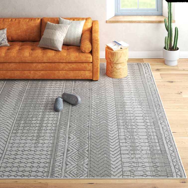 Kaylan Geometric Rug