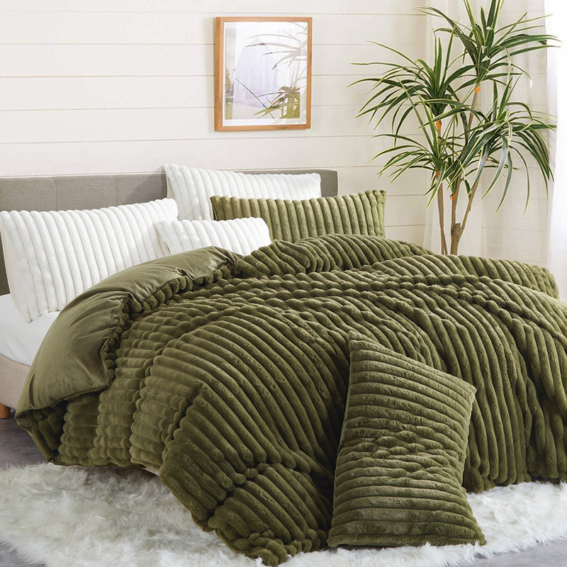 Nayoroom 3 Pieces Fluffy Striped Duvet Cover Set Super Soft Faux Fur Winter Warm Fuzzy Fleece Bedding Set, Green
