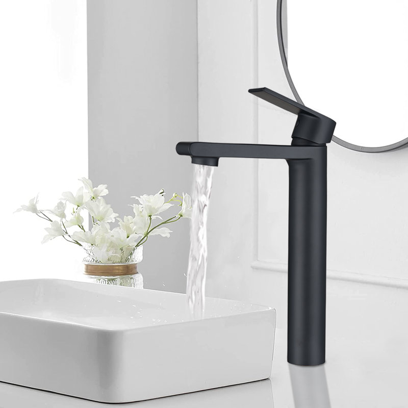 Single-Hole Single-handle Bathroom Faucet with Drain Assembly