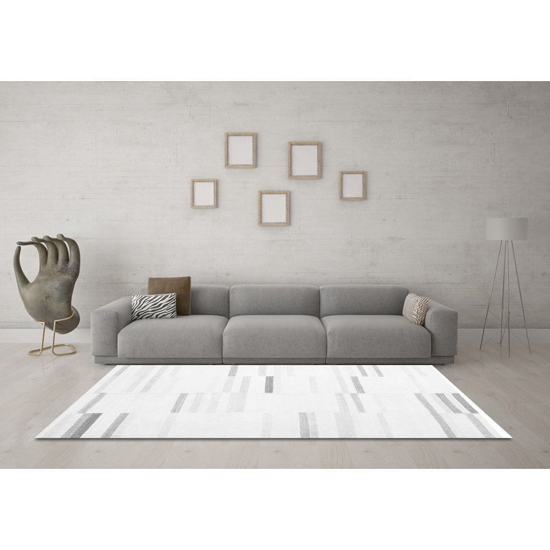 Tapis gris / noir / blanc en chenille tissé à la machine Flythe, Carré 7 pi