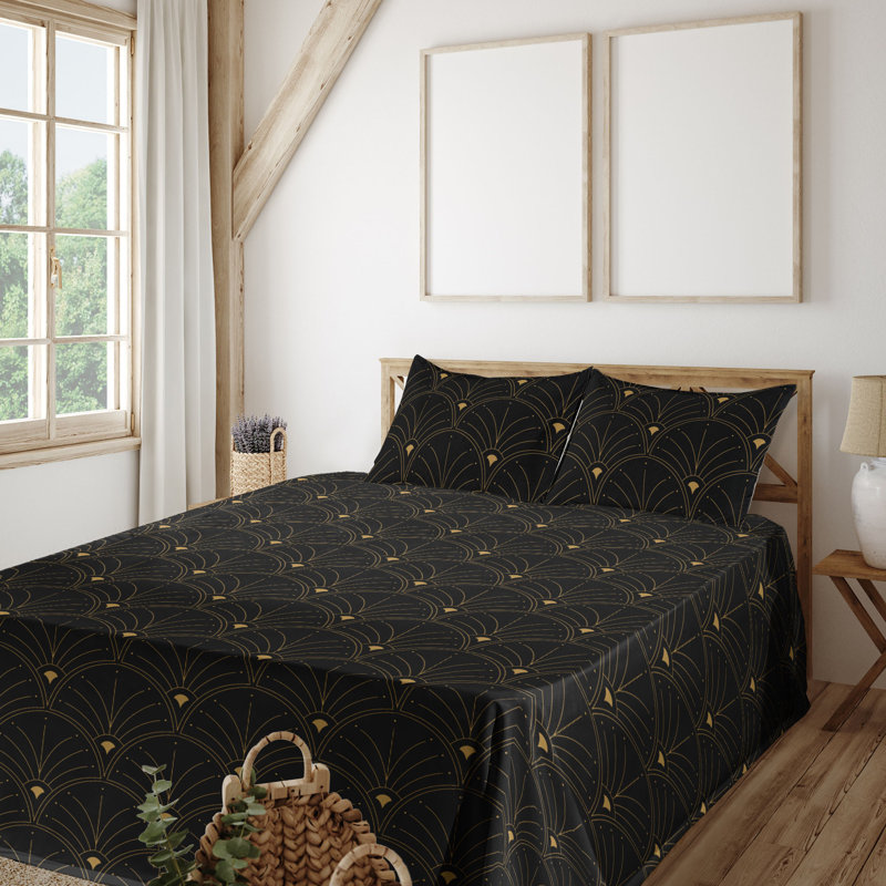 Microfiber Sheet Set, Queen Sheet Set with 2 Pillowcases, Black/Sand Brown Geometric