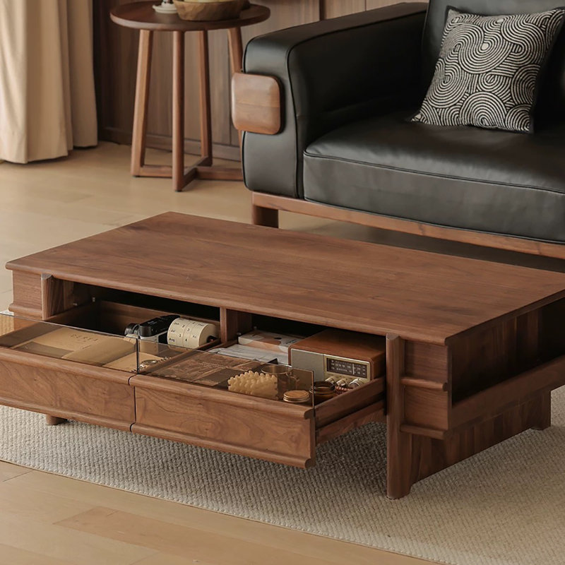Table de bout en noyer noir