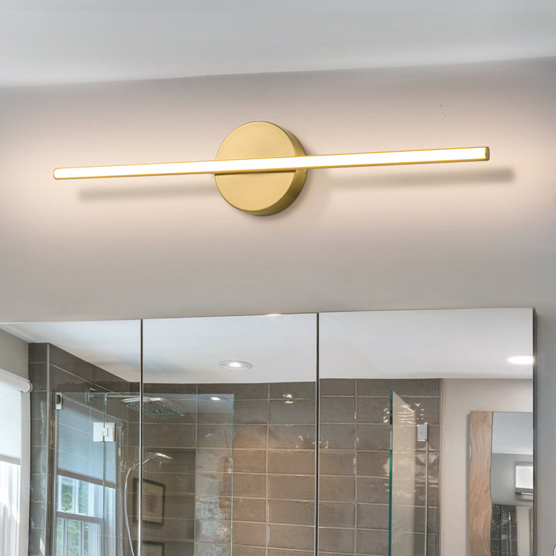 Luminaire mural à DEL 1 lumière à intensité variable Corderick, Doré, H 31 po x l 4,72 po x P 4 po