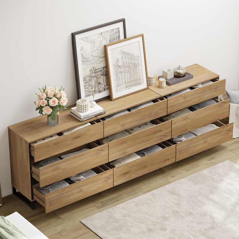 Ensemble de meubles de chambre à coucher 3 pièces Nellie, commode et commode 94,5 pouces à 9 tiroirs, table de chevet à 2 tiroirs, table d'appoint pour chambre à coucher