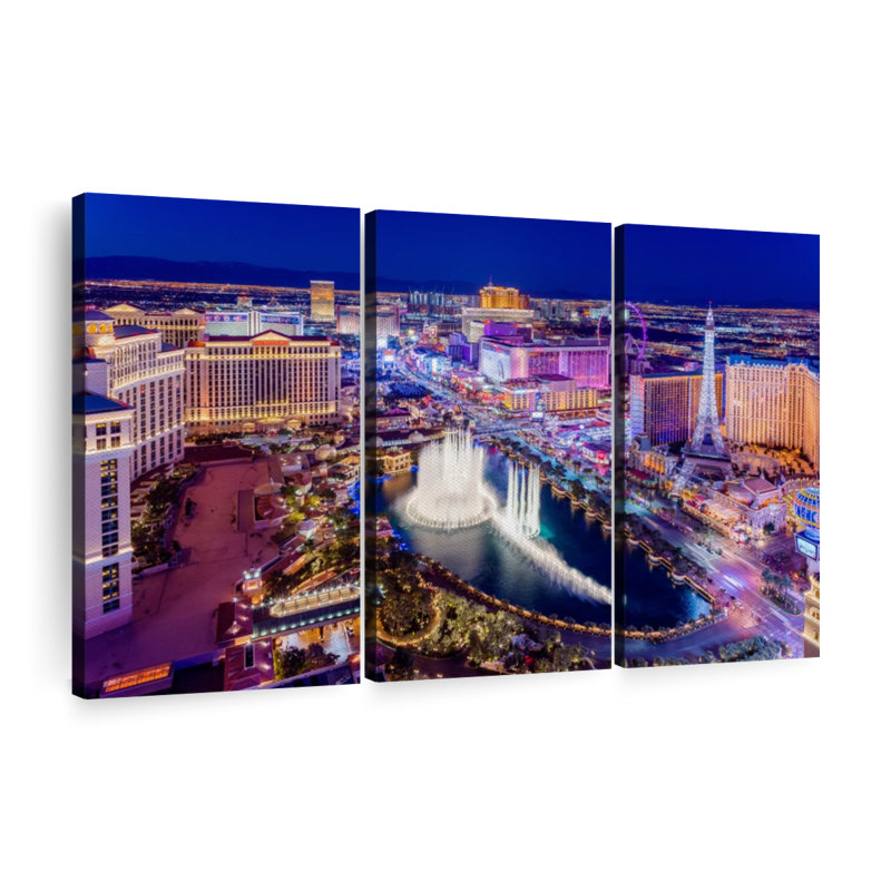 «Las Vegas At Night Neon Lights» sur toile, H 42 po x l 65 po x P 1,25 po
