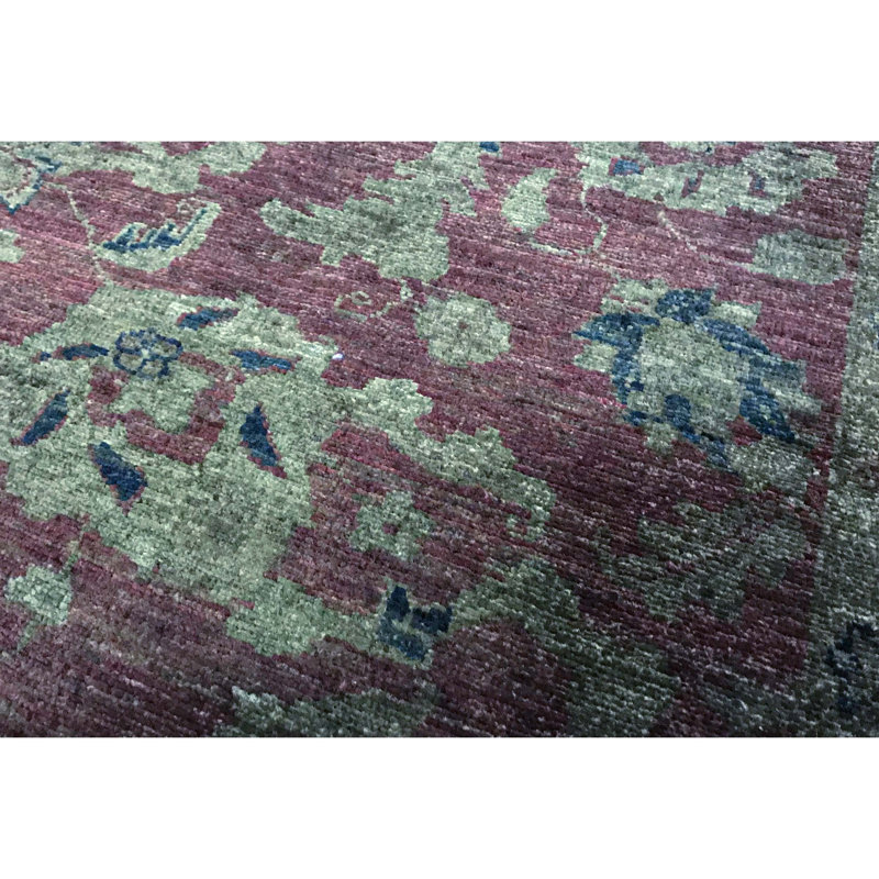 Wool Oriental Area Rug in Red/Green/Beige