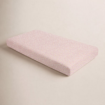 Daisy Muslin Crib Sheet in GOTS Certified Organic Cotton