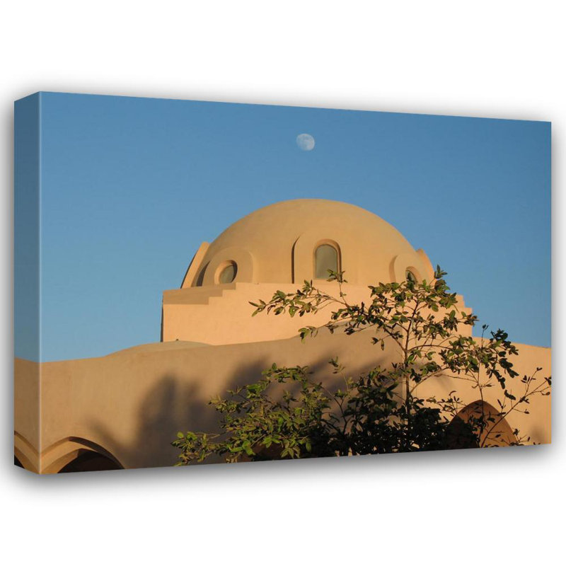 Tamr Henna Square, Egypt