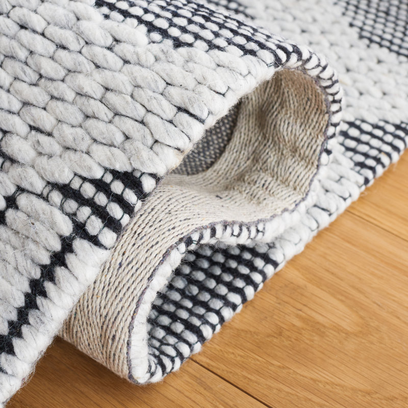 Allyx Hand Woven Wool/Cotton Geometric Rug in Ivory/Gray, Rectangle 4' x 6'