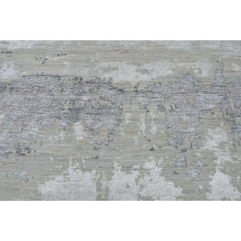 High-Quality Hand-Knotted Silver And Black Area Rug