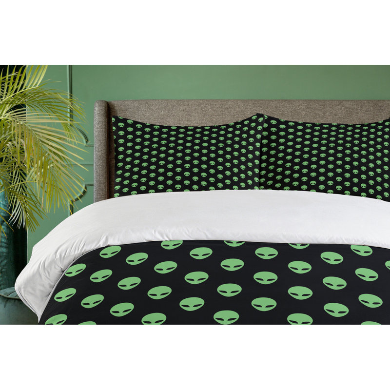 No Duvet Cover, California King Duvet Cover + 2 Standard Shams
