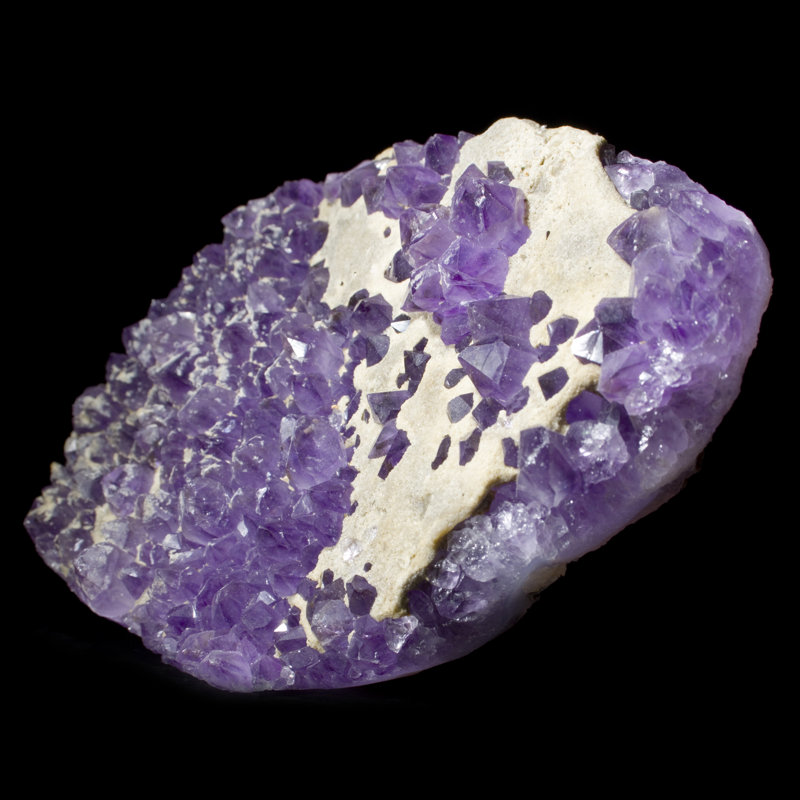 Rare formation d'améthyste esthétique