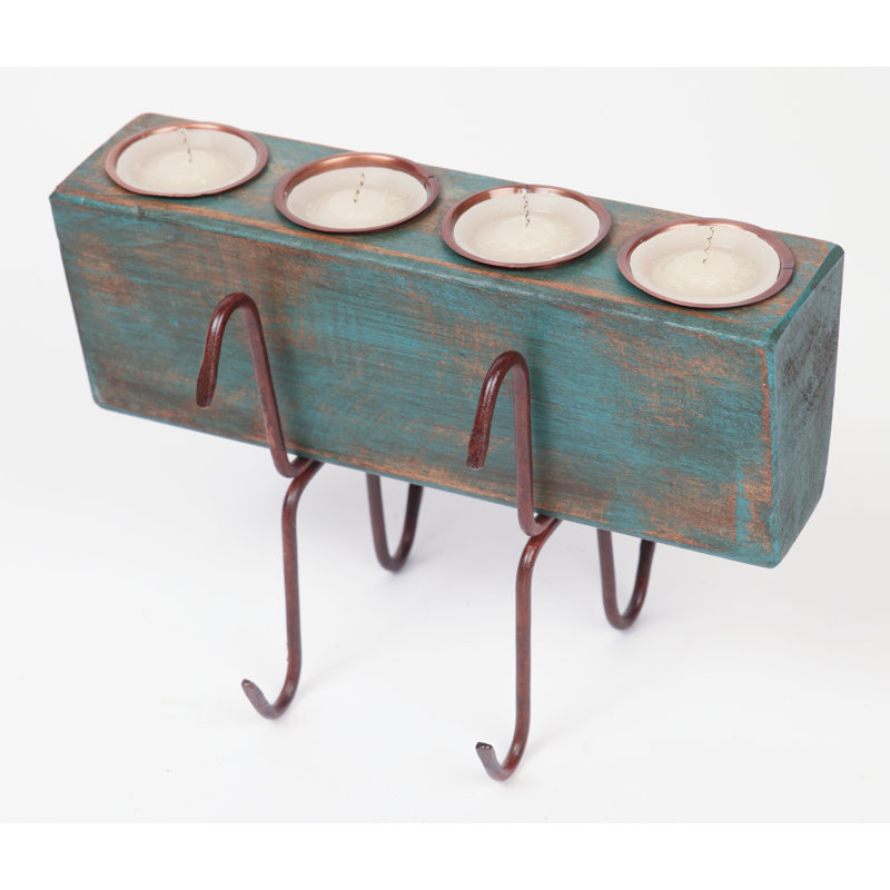 Candélabre en bois, Turquoise