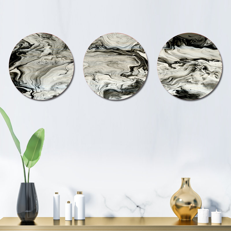 Abstract Wall Decor on Metal