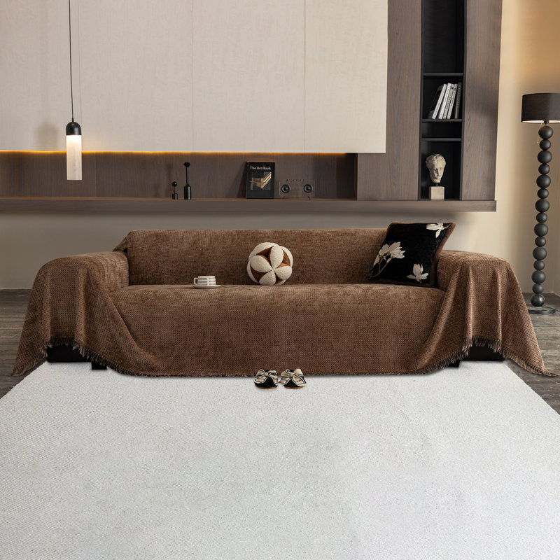 Housse de canapé une pièce en chenille gaufrée et polyvalente, H 71 po x l 134 po x P 0,1 po, Chenille brun