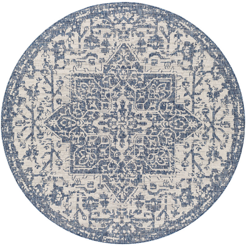 Oriental Indoor Rug, Oval 5'3" x 7'3"
