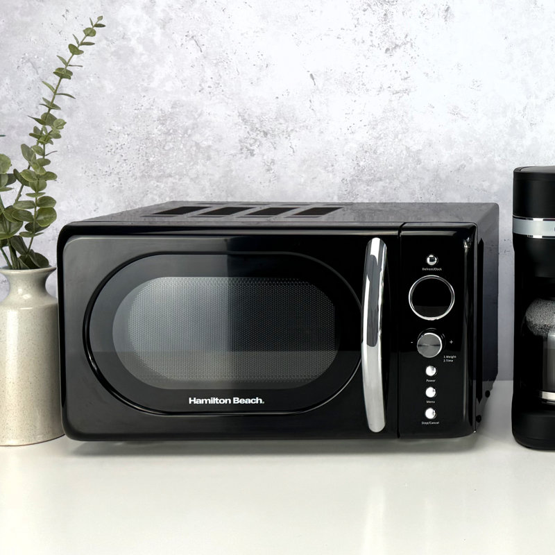 Hamilton Beach 20L Retro Microwave, Black