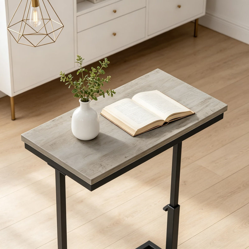 Table d'appoint haute réglable avec accoudoirs, table de bout étroite pour le salon, la chambre à coucher et les petits espaces