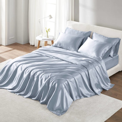 Twin Satin Bedding - Wrinkle- Chic. Fits Up To 16" Mattresses. Has 1 Flat Sheet, Fitted And 4 Pillowcases. Smooth Elegant. . Blue Sheets Luxury Grace. Comes With Silky Dignity.