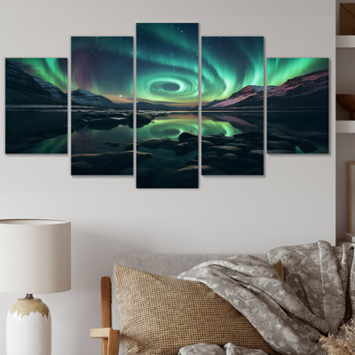 Cannella - Northern Lights Wall Art Print - 5 Panels