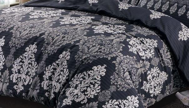 Okawville Cotton Blend Paisley Duvet Cover Set with Pillowcases, Super King + 2 Standard Pillowcase