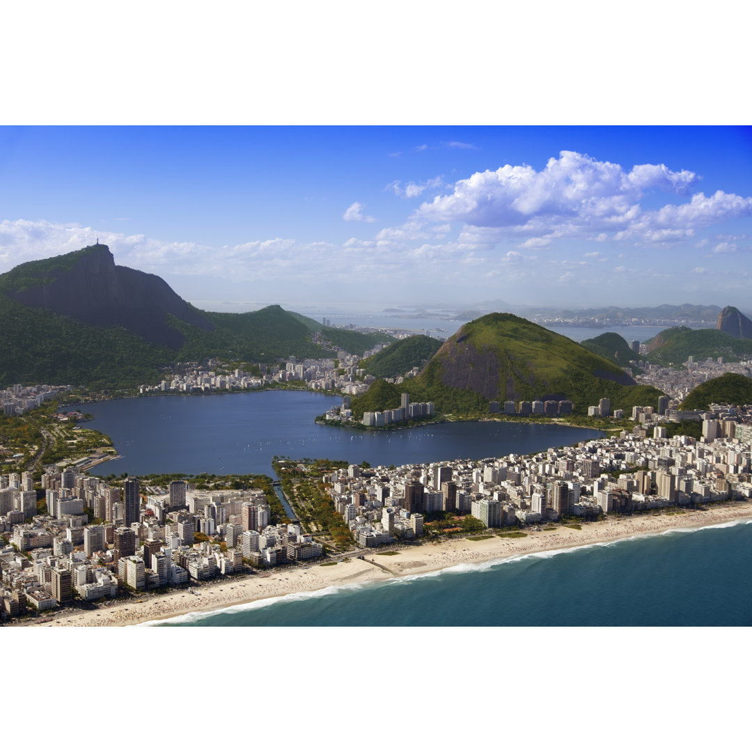 Rio De Janeiro von Luoman - Druck auf Leinwand ohne Rahmen