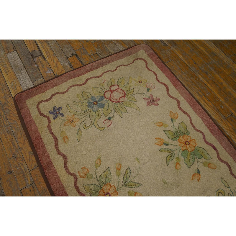 American Hooked Rug 2' 7'' x4' 0''
