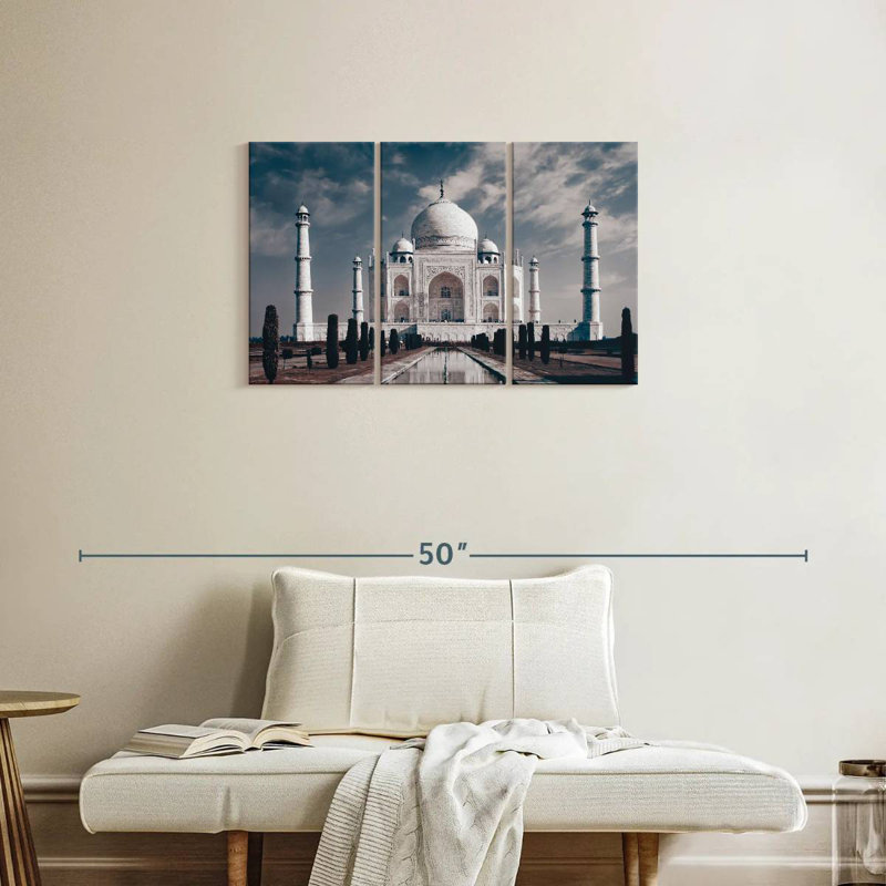 Taj Mahal en Inde, H 20 po x l 33 po