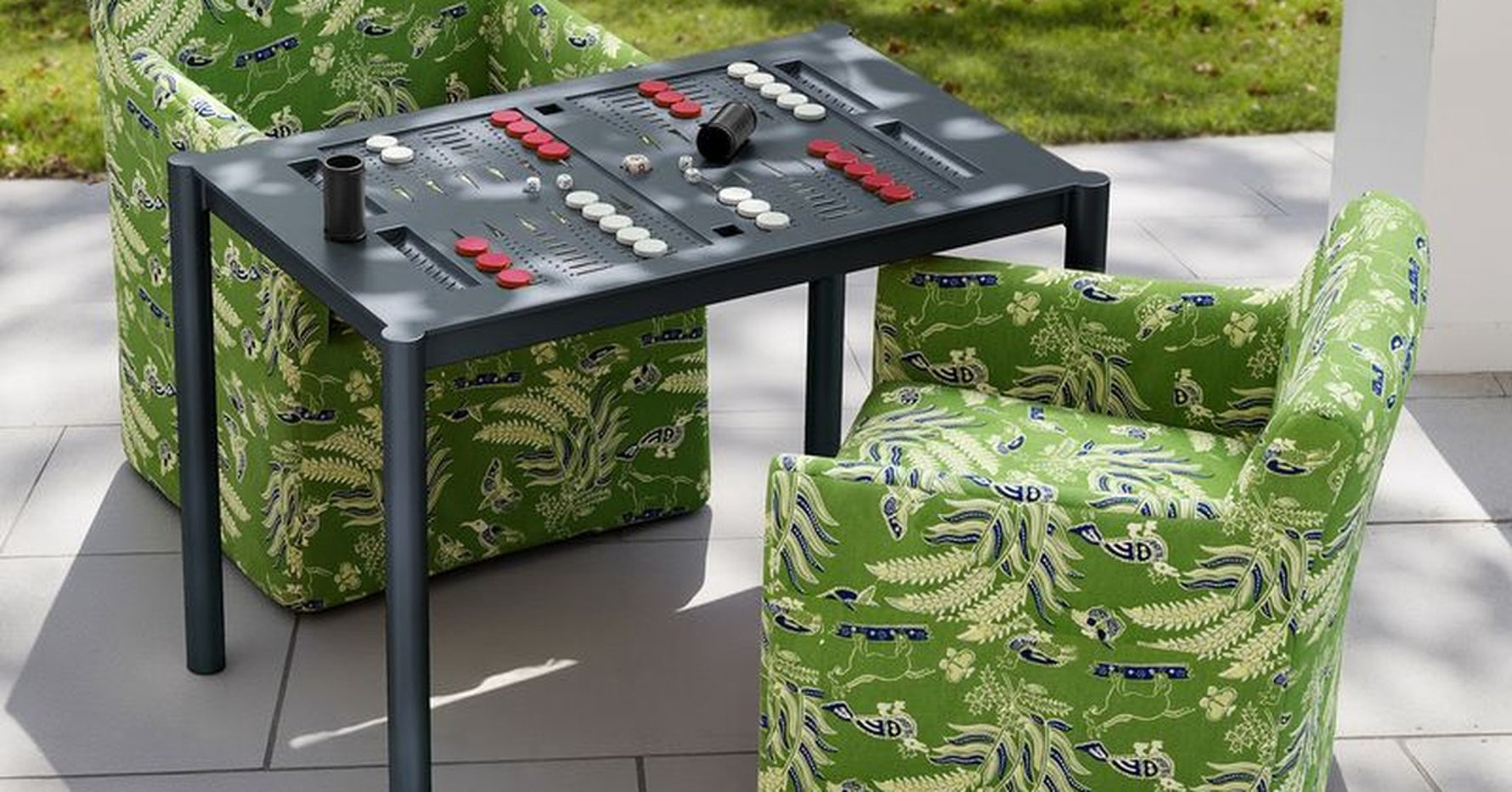 Oomph outdoor