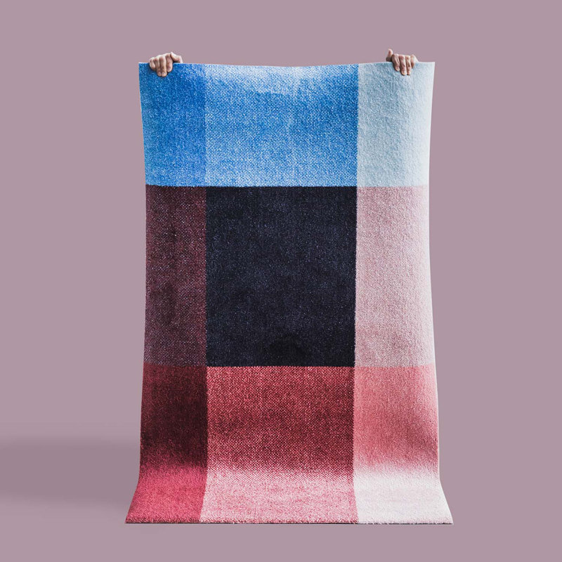 Mix Berry, 32" W x 57" L