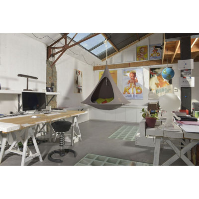 3F5DAB0AFE8A4CC8938B6FF49E85509C Chaise suspendue en mélange de polyester et coton double, taupe