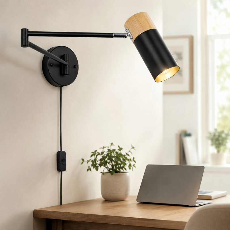 Applique murale moderne à bras articulé avec abat-jour réglable en métal noir et accent de bois naturel, lampe de lecture murale E26 avec interrupteur marche / arrêt pour la chambre à coucher, le salon, le bureau, le couloir
