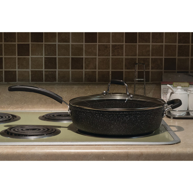Starfrit 11" Black Aluminum Non-Stick Fry Pan with Lid