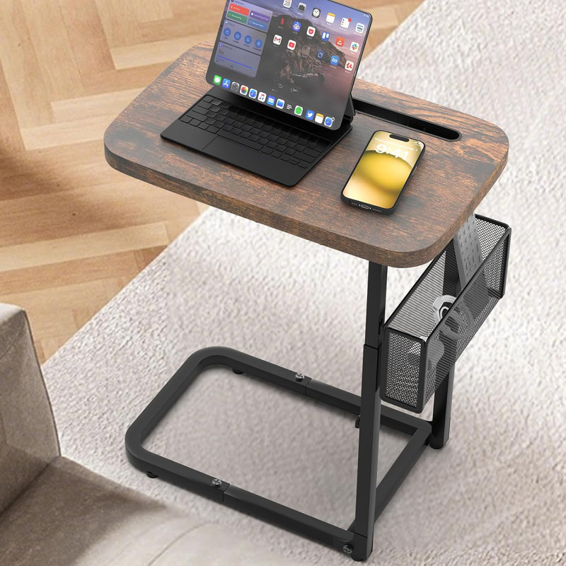 Table télé avec plateau de table, table basse ajustable avec paniers de rangement, structure en métal robuste, table de chevet pour regarder la télévision, repas, collations et ordinateur portable