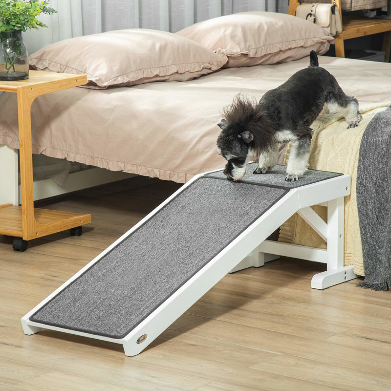 49 po x 16 po 14 po Pet Rimb Ease Ramp, blanc. Glissement. Bois massif. Rend l'escalade plus confortable pour les petits chiens, 49,03 po 15,56 po 14 po, blanc - glissement, bois