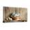 Plantes et fleurs, fond en bois rustique avec arrangement floral