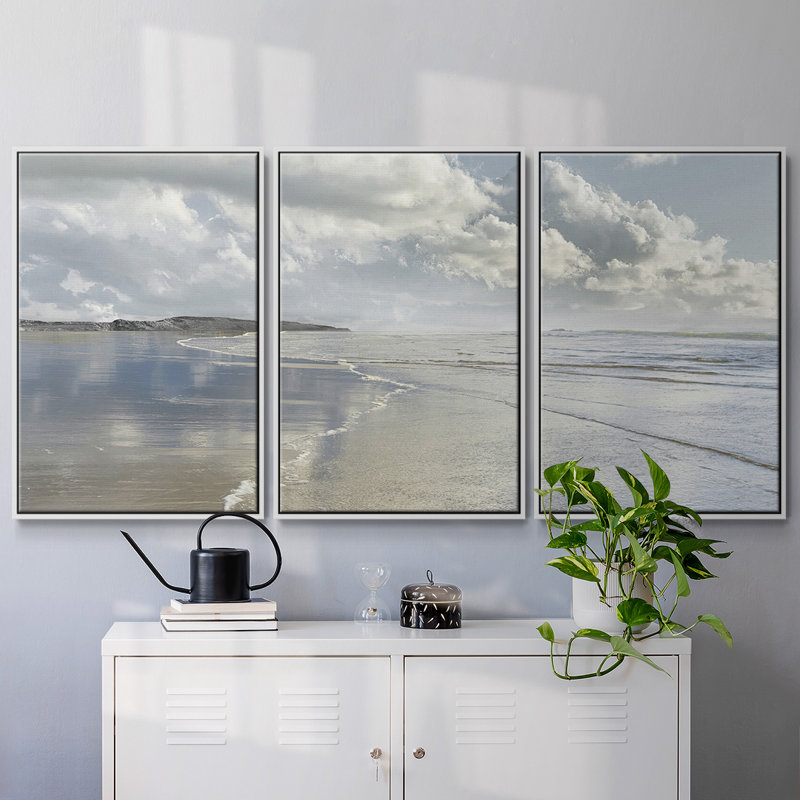Infinity Beach, reproduction sur toile 3 pièces, H 24 po x l 48 po x P 2 po, Blanc