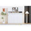 Grand lit escamotable mural avec grand espace de rangement et rayures losangées, blanc