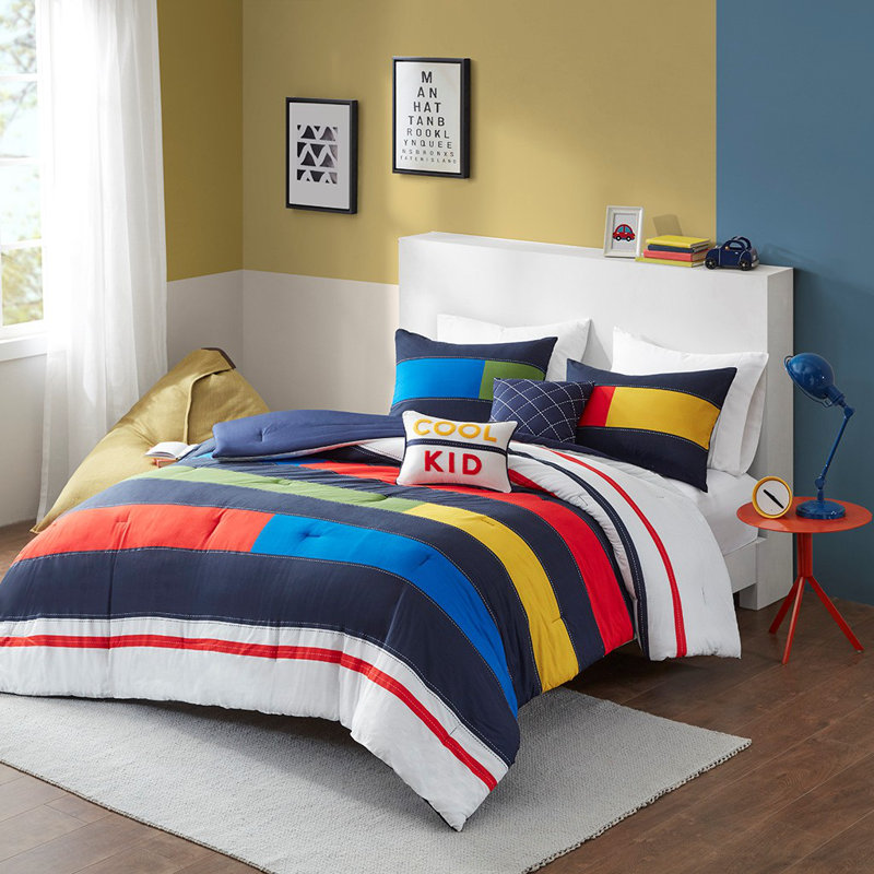 Kaelith Stripe Printed Comforter Set, Full/Queen Comforter + 4 Additional Pieces
