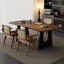 Table de salle à manger en bois massif de style français.-108964381