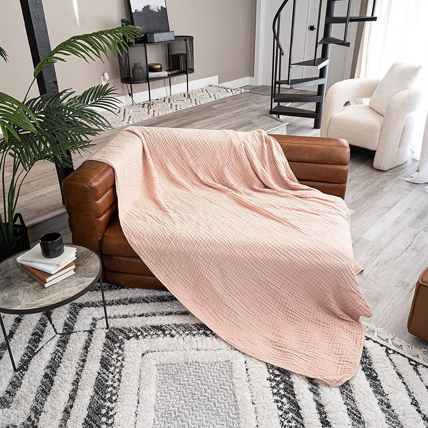 Karlina Cotton Muslin Throw Blanket, Twin, Blush