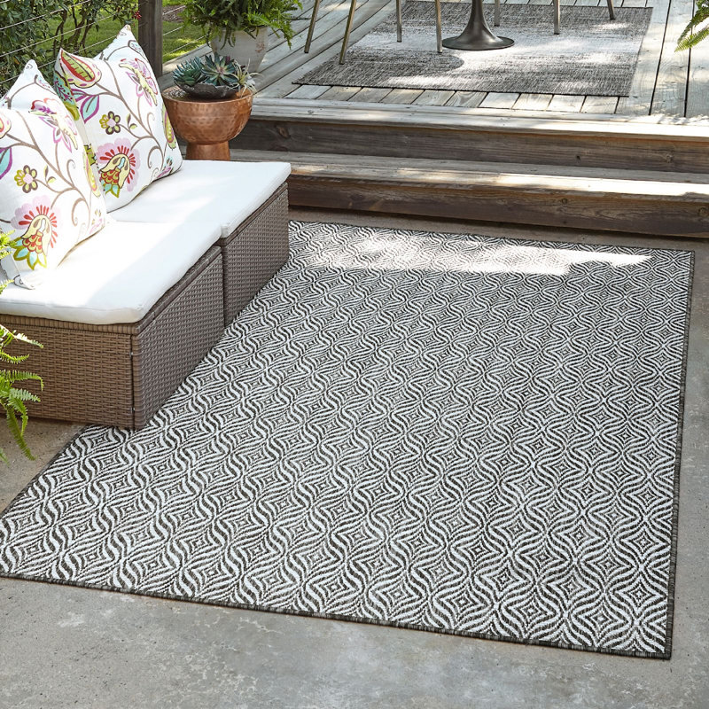 Tapis d'extérieur Preen gris, Rectangle de 5 pi x 8 pi