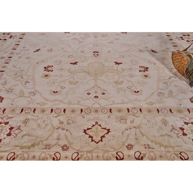Handmade Red Floral Wool Rectangular Area Rug 12'2" x 14'6"
