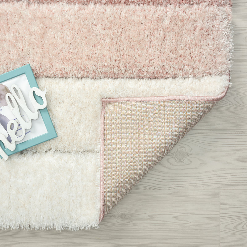 Lantanas Geometric Indoor Rug, Rectangle 5' x 7'