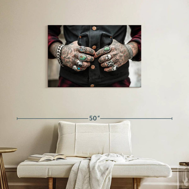 Tatouages Senne, H 24 po x l 36 po